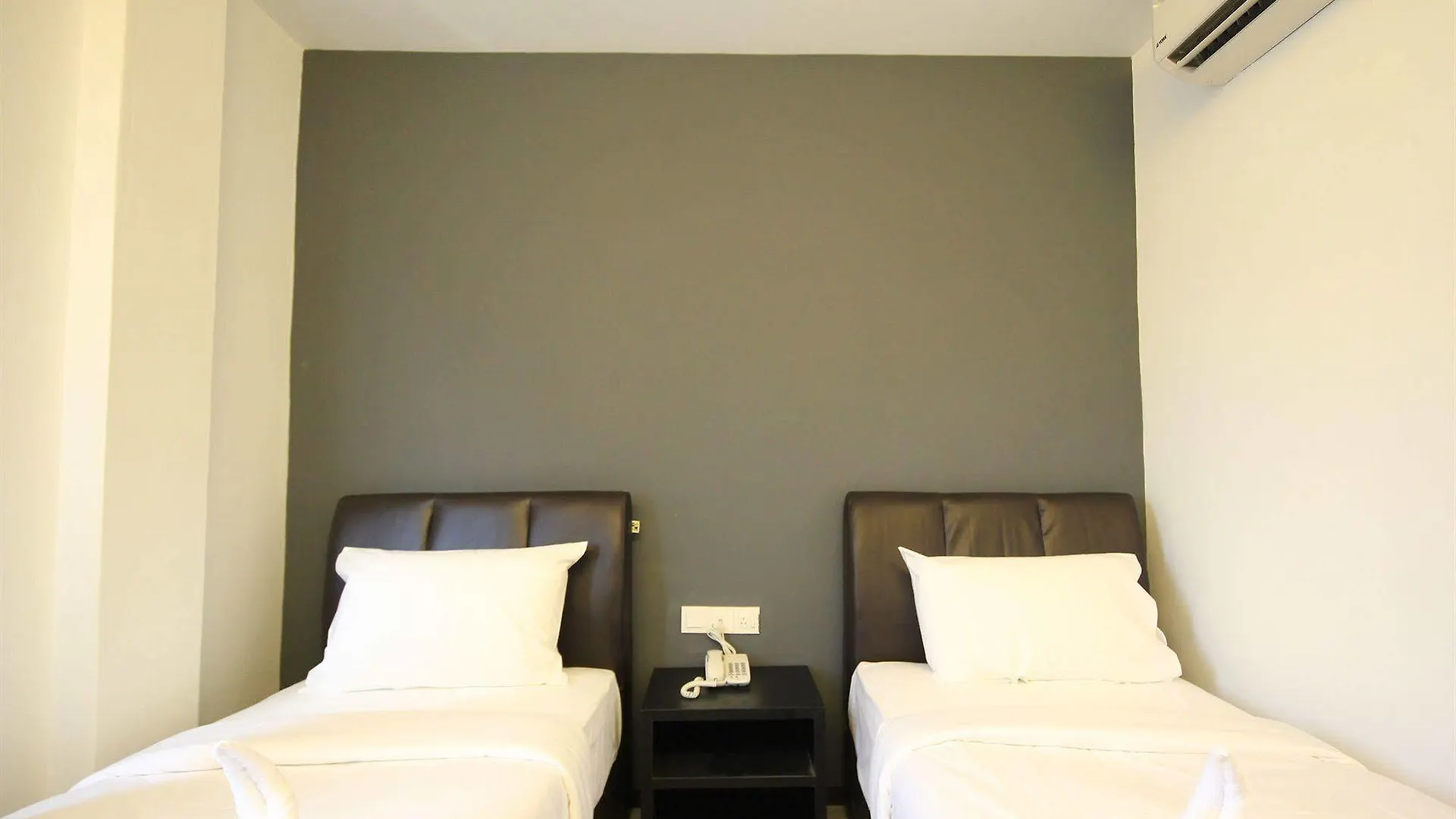 Sandy Hotel Malacca 2*,